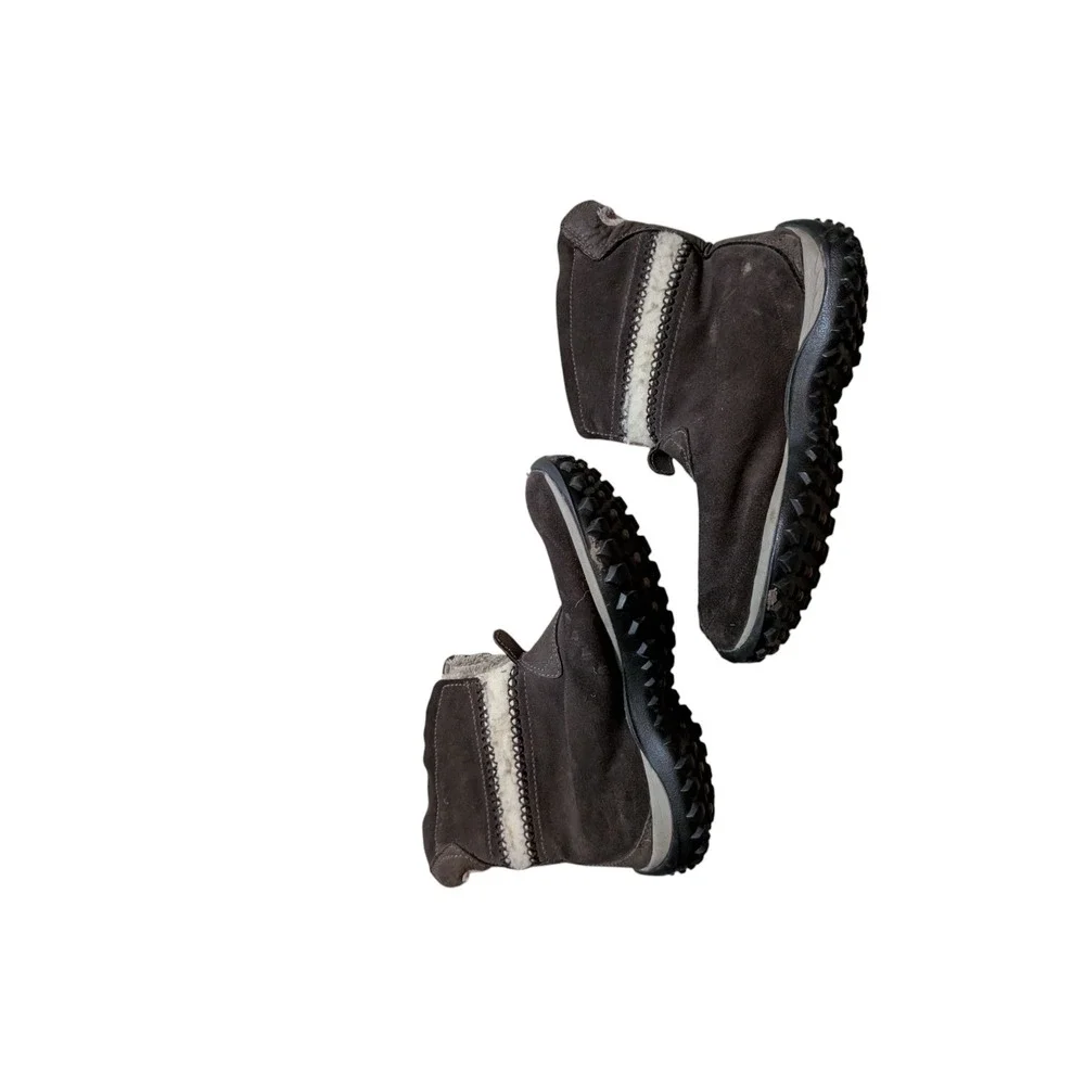 Sorel Nicolet Slip on Winter‎ Boots Womens Size 7 Stout Brown Leather Insulated